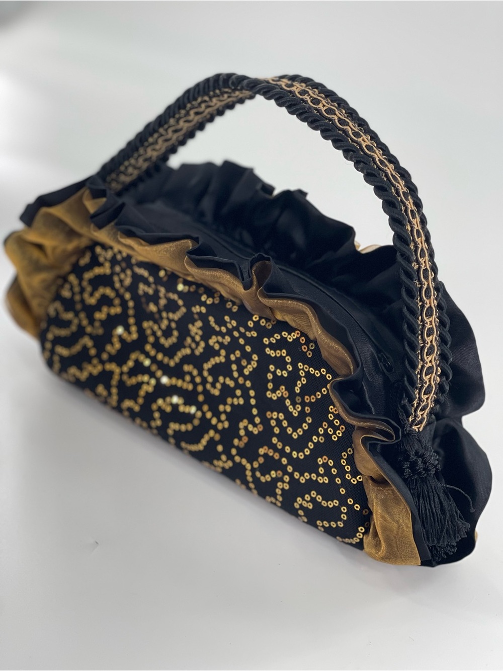 Vintage Black and Gold sequined Ruffle tassels Handbag